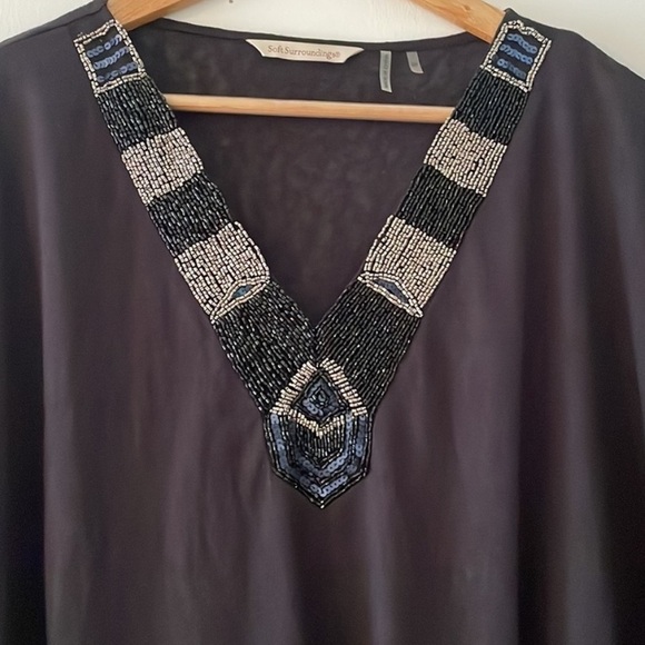 Soft Surroundings Beaded V Neckline Boho Navy Lightweight Poncho top Large - Picture 2 of 7